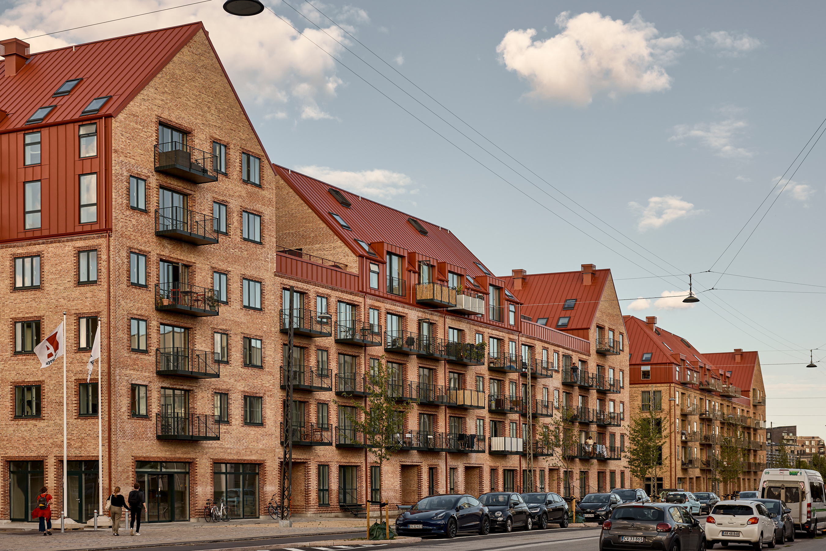 Køhlers Have in Sydhavnen, Copenhagen, clad with DS Nordic Click Panel 475